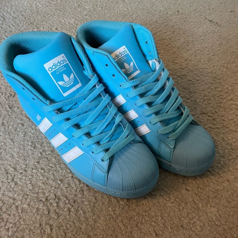 Adidas Promodel Carolina Blue sz. 8